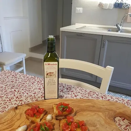 Casa Marzia Монтеварки